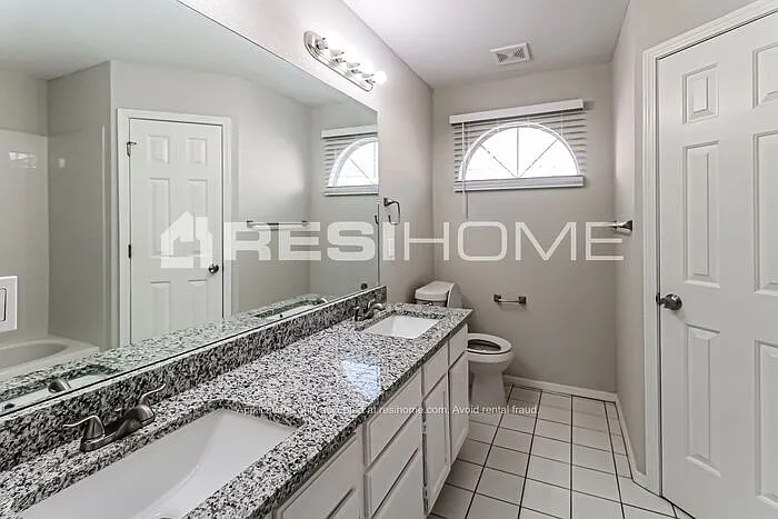 3037 Pinecrest St — Photo 13