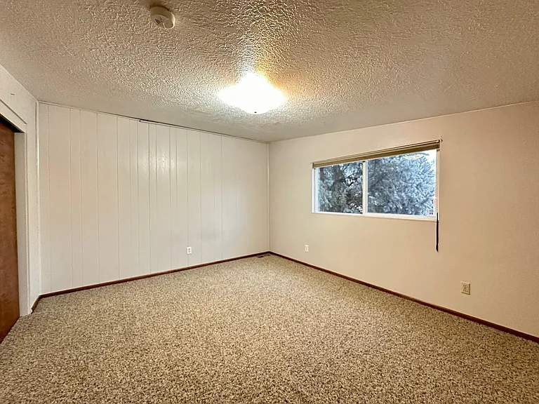 3548 W Meadow Pl — Photo 12