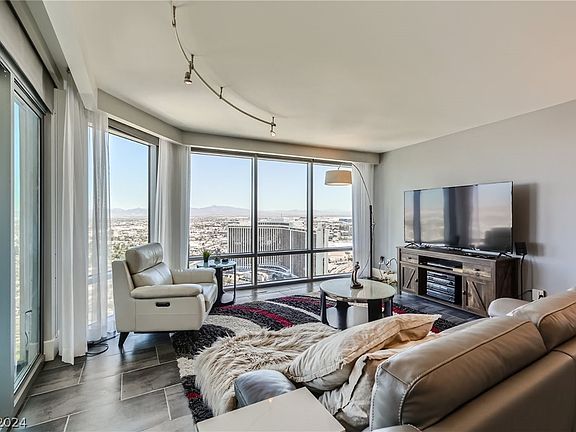 3rd image of 322 Karen Ave Unit 4002