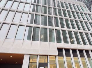 230 Simcoe St #2417, Toronto, ON