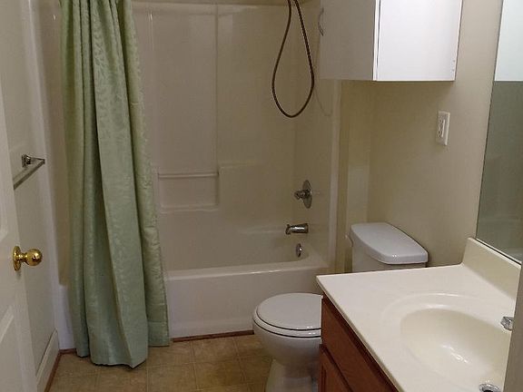 4th image of 219 E Insley Ave