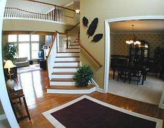 2nd image of 500 Amherst Cir