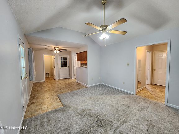 3rd image of 6707 Kimberly Dr