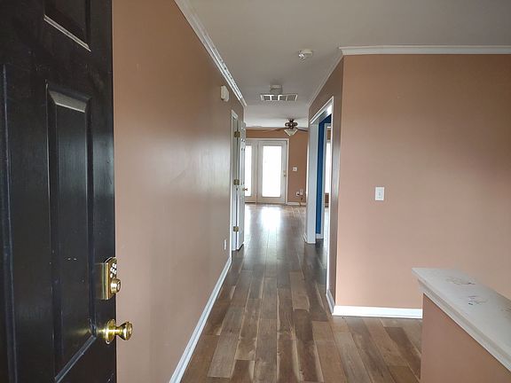 4th image of 116 Rosecliff Cir