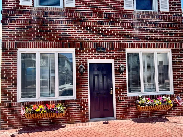 11 S Washington Ave, Margate City, NJ