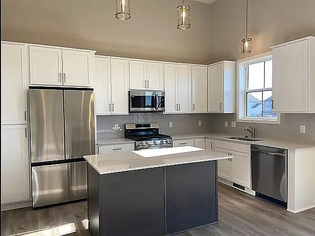 1st image of 18140 Gavel Ln