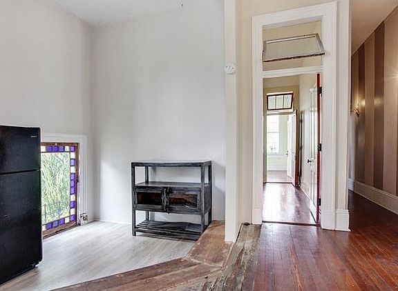 4th image of 1221 Annunciation St
