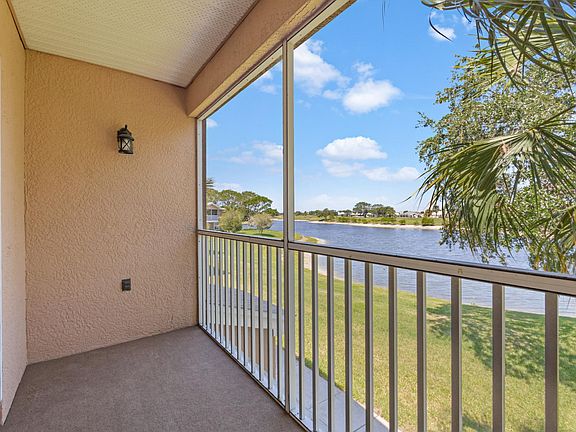 5th image of 1841 Long Iron Dr APT 826