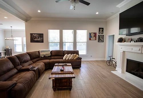 5689 Oak Haven Ln Photo 1