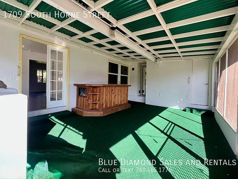 1709 S Horne St — Photo 36