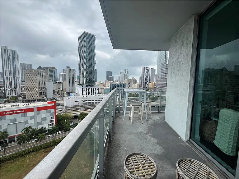 90 SW 3rd St #1705 — Photo 17