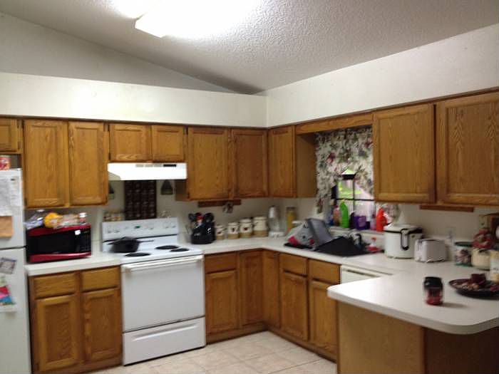 2nd image of 39931 Parkinsonia St