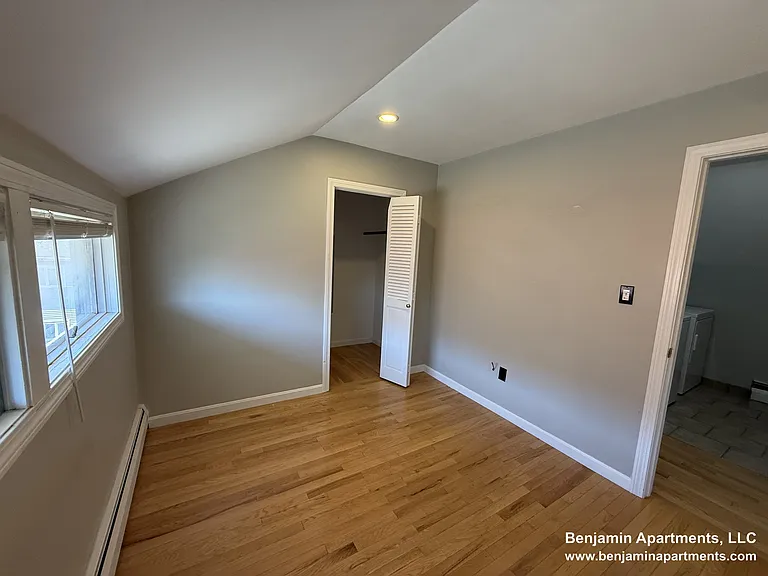 Benton Rd — Photo 21