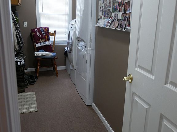 3rd image of 5001 W Waterberry Dr