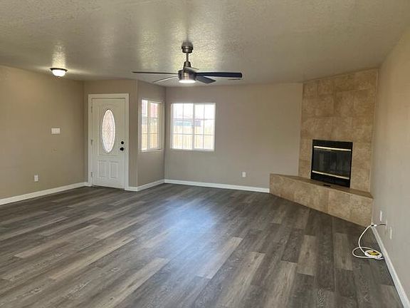 4th image of 20549 85th St