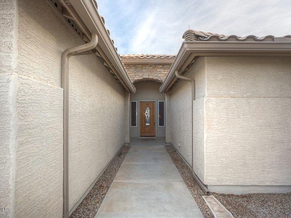 3rd image of 2467 E Durango Dr