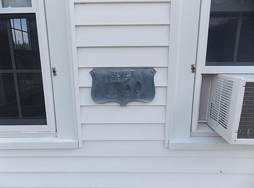 3rd image of 80 Warren Ave