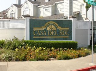 523 E Jasmine Cir, Santa Rosa, CA 95407