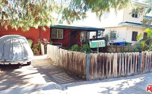 3rd image of 4434 Saint Clair Ave