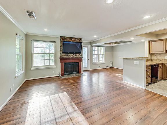 5th image of 10821 Hampton Mill Ter APT 210