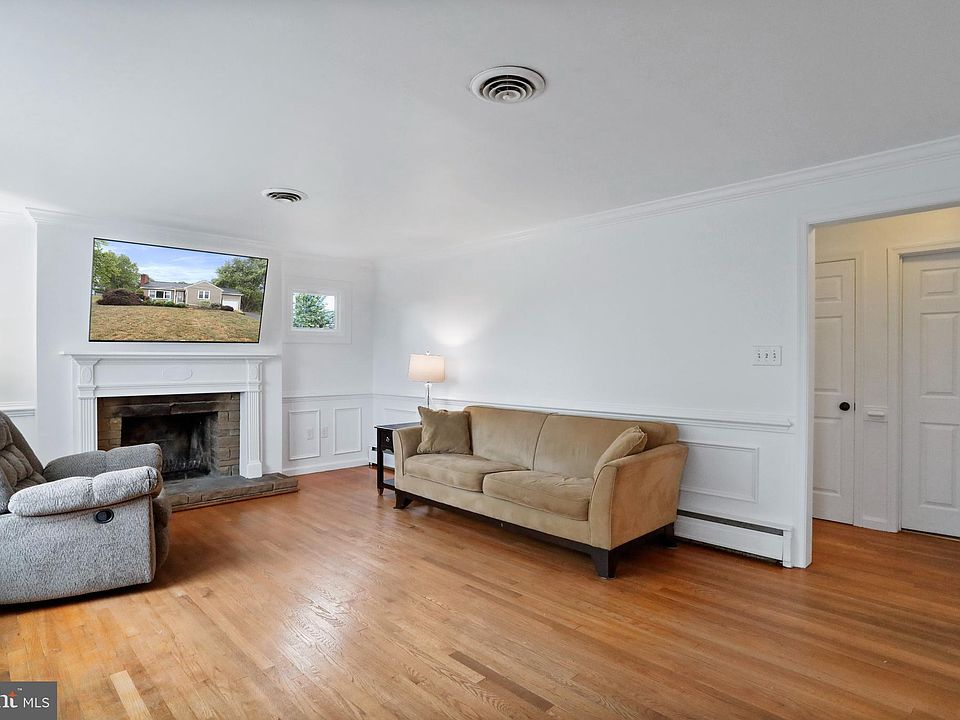 9424 Gas House Pike, Frederick, MD 21701 Zillow