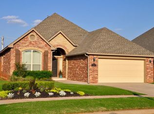 15412 Hickory Bend Ln, Edmond, OK 73013