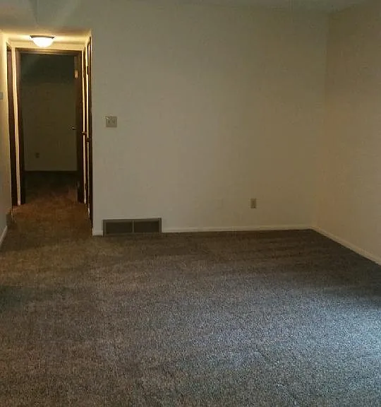 1000 Hespe Dr #11 — Photo 12