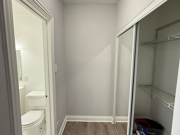 4th image of 4752 N Maplewood Ave #211