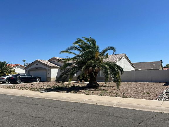 2nd image of 847 E Stonewood Dr