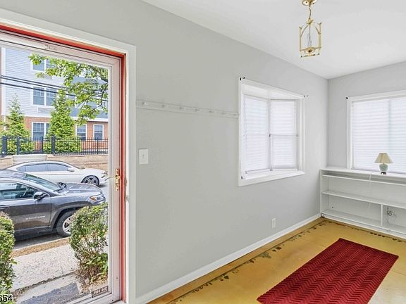 2nd image of 1705 48Th St