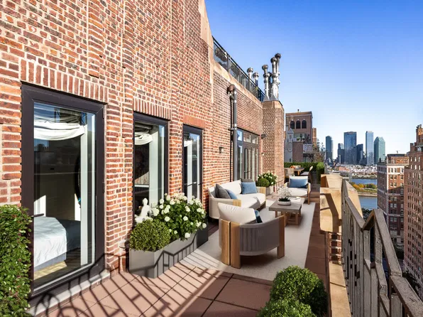 419 East 57th Street image 1 of 20