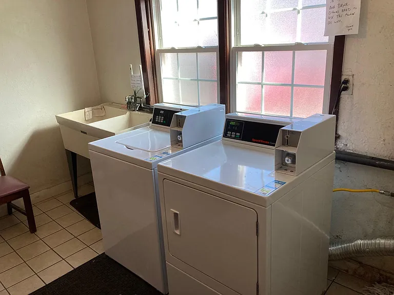 2095 Warrensville Center Rd #C7 — Photo 6