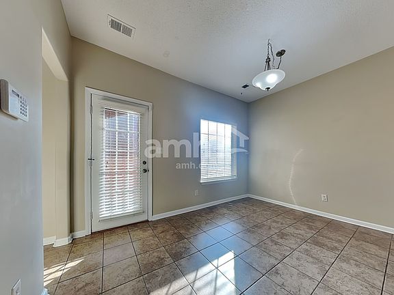 5th image of 7411 Appling Rain Dr