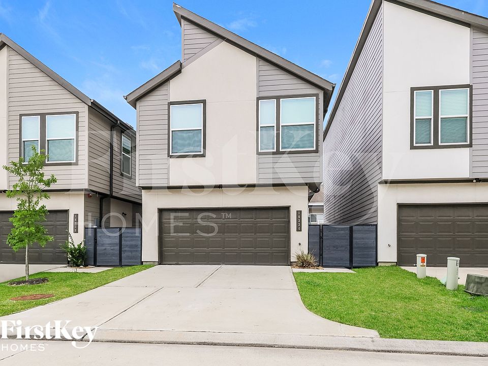 1st image of 18334 W Centro Cir