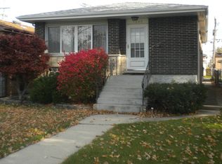 7503 Long Ave, Burbank, IL 60459