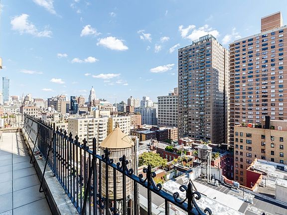3rd image of 1 University Pl APT 17