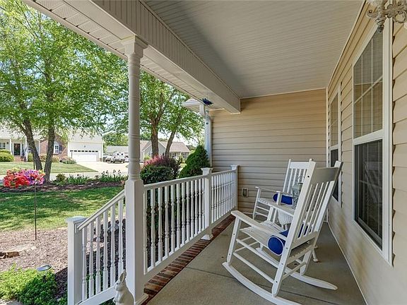 5th image of 1822 Sonja Ct