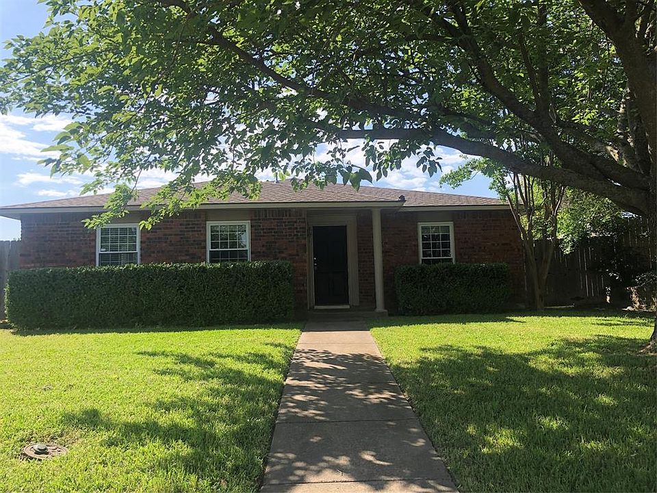 1st image of 640 Priscilla Ln