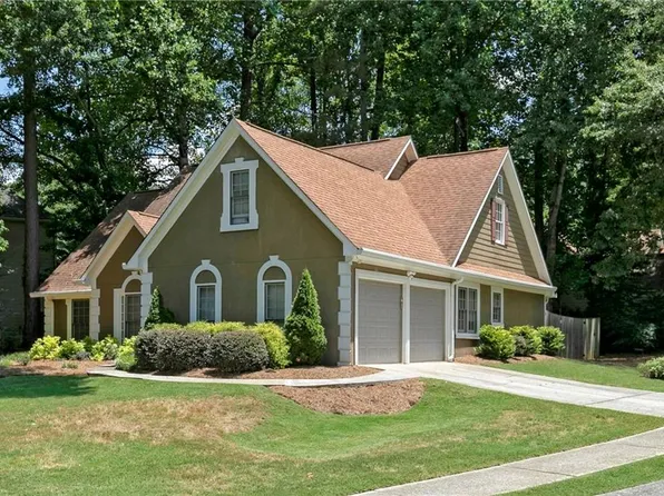 3265 Country Walk Dr, Powder Springs, GA 30127