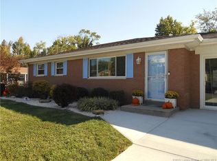 2720 Wahoo Dr, New Albany, IN 47150