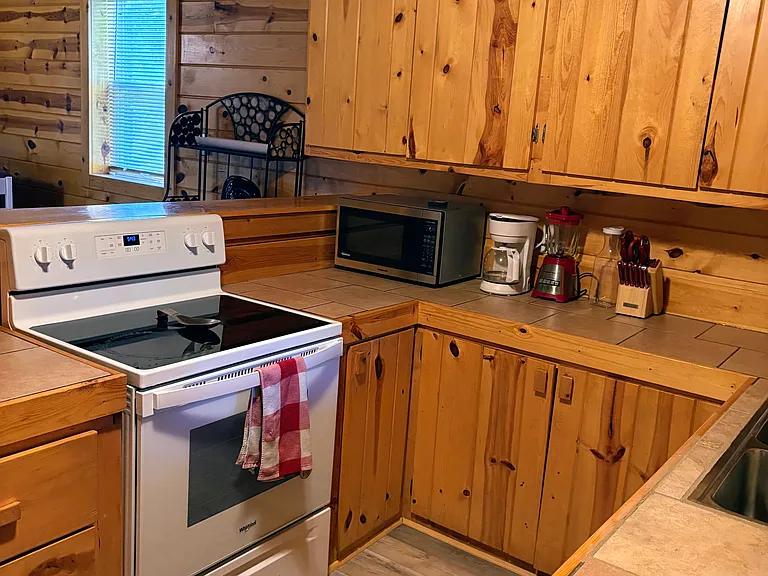 118 Spark St #LOWERUNIT2 — Photo 9