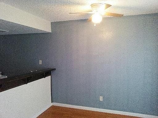 4th image of 4500 Witham Ln #4500-200