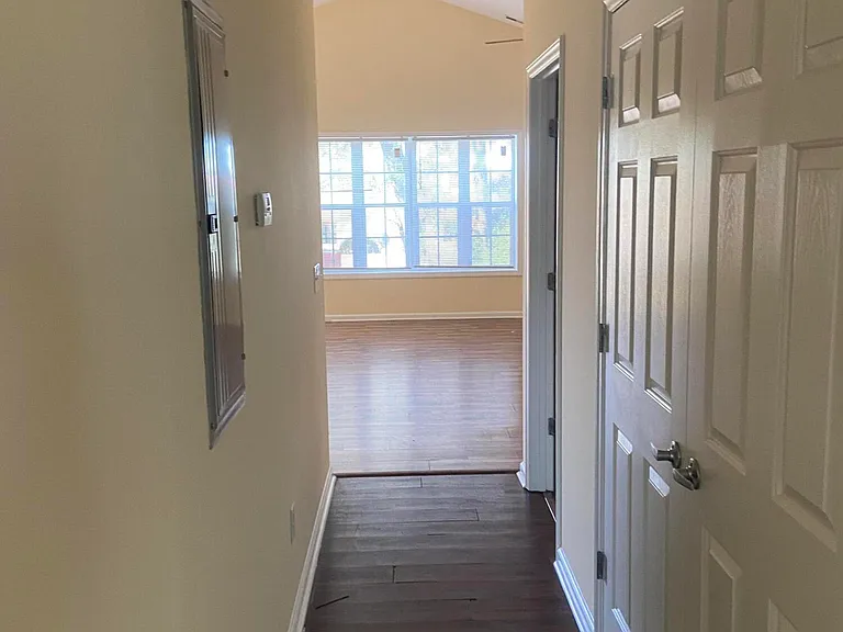 1007 Castle St #1 — Photo 18