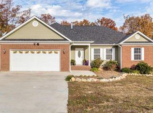 6631 Grazing Ln, Birchwood, TN 37308