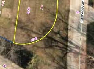 306 Linden Dr, Huron, OH 44839