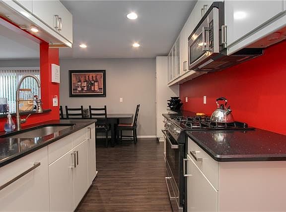5th image of 23585 Stonehenge Blvd #1