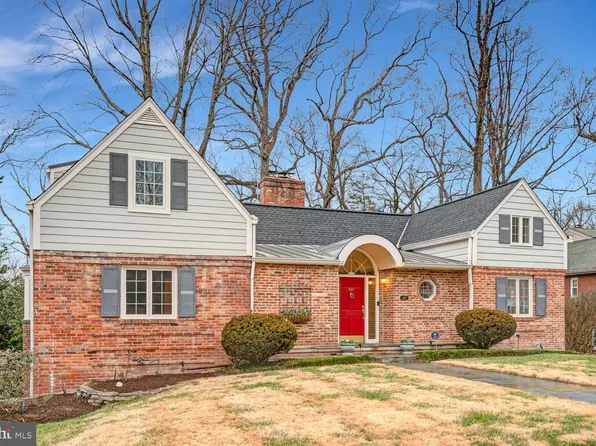 4827 27th Pl N, Arlington, VA 22207