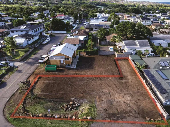 48 Ainaola St, Wailuku, HI 96793