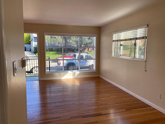 4th image of 6658 Electric Ave