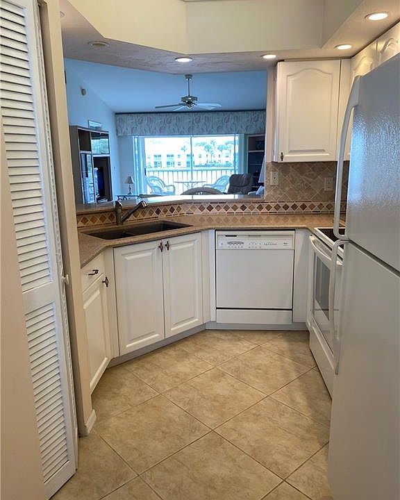 1st image of 810 Gulf Pavilion Dr #202